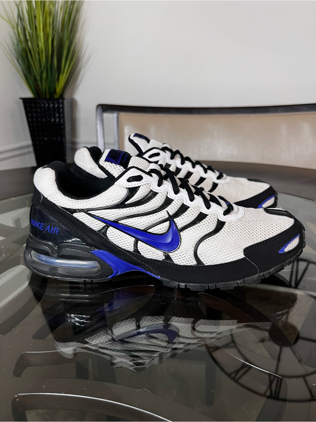 Nike Men Air Max Torch 4 White Hyper Blue Black Size 14 Sneaker